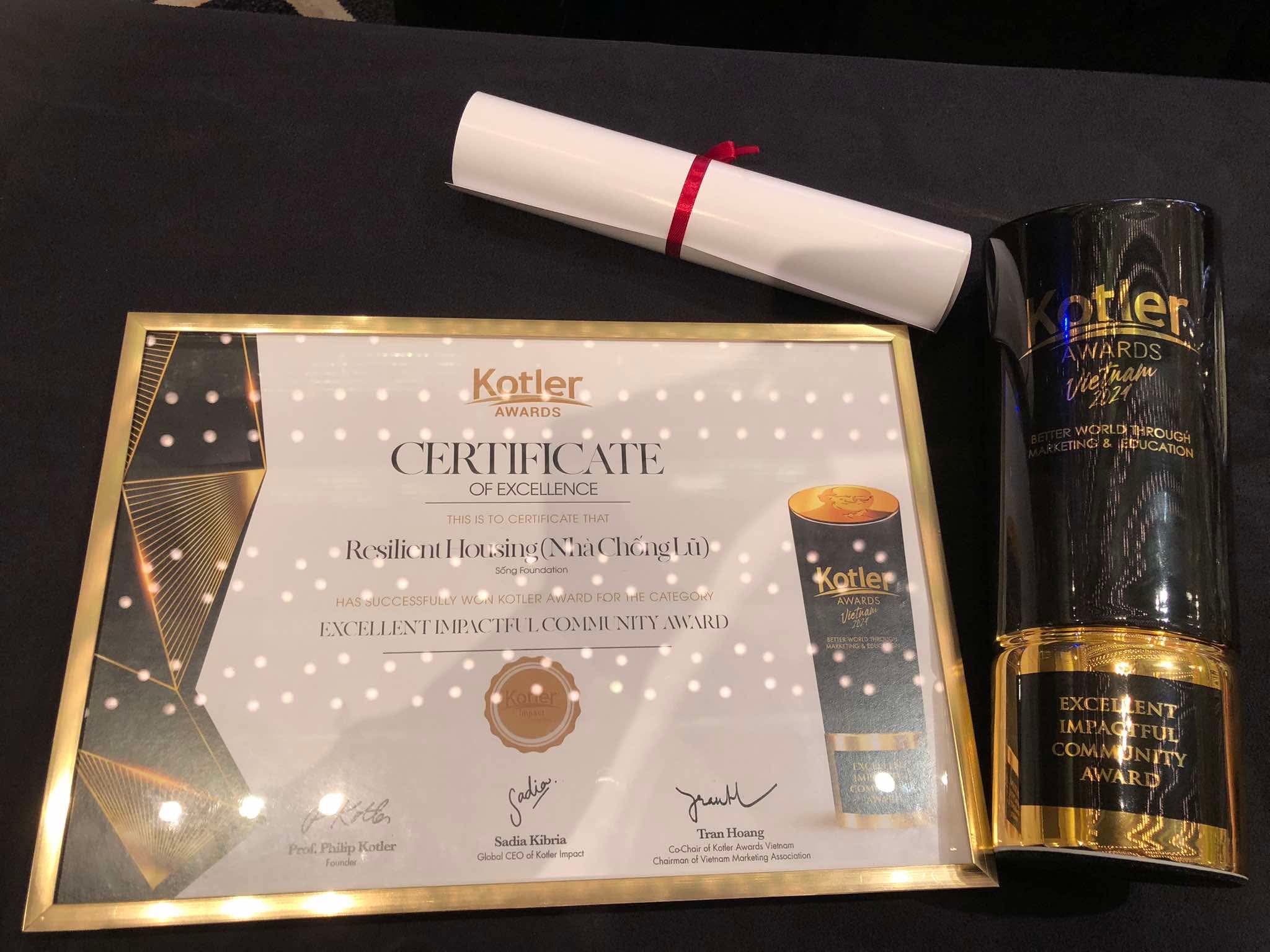 Nhà Chống Lũ Nhận Giải "Excellent Impactful Community Award" tại Kotler Awards 2024 ️